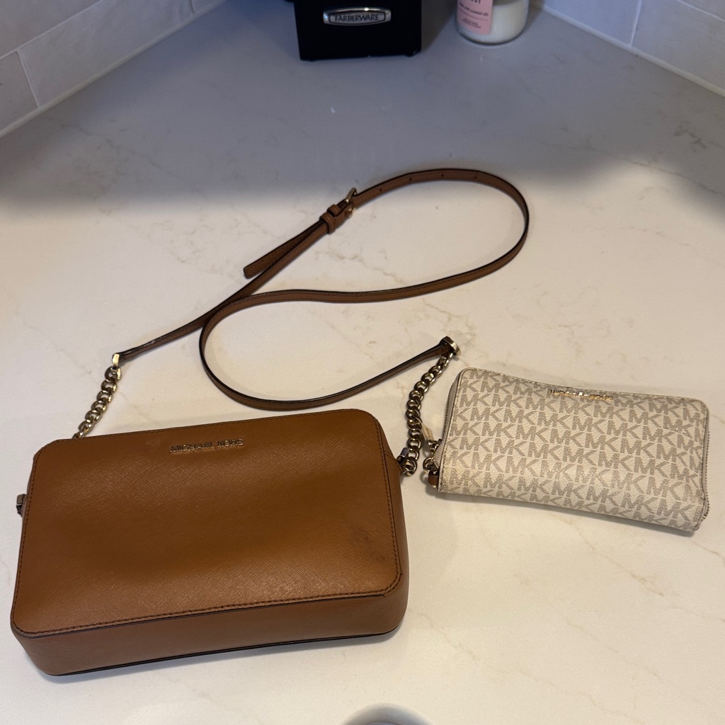 Michael Kors Tan Crossbody Bag With Wristlet Full Size Wallet